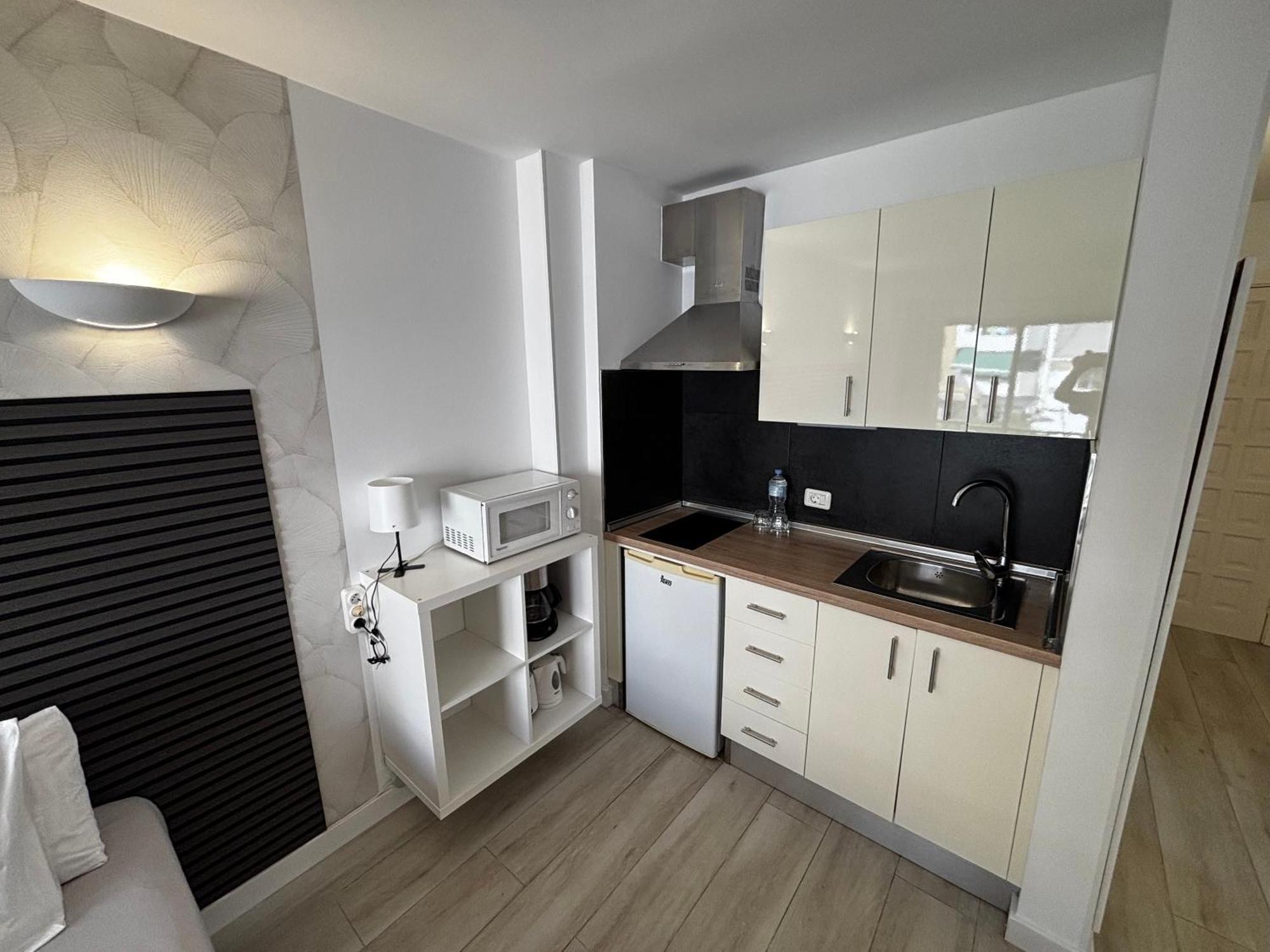 Cozy Studio In Los Cristianos Beach Free Wifi Arona (Tenerife) Exterior foto